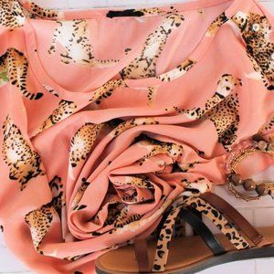 Mine Womens M Graphic Cheetah Print